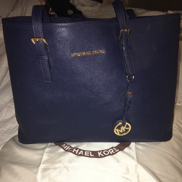 Michael Kors Bag - Picture 1 of 8